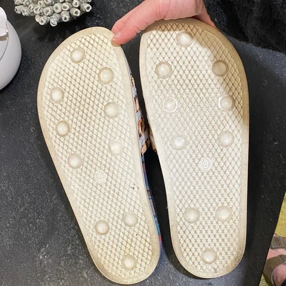 adidas x FARM rio adilette “Brazilian dance” slides - Picture 3 of 4